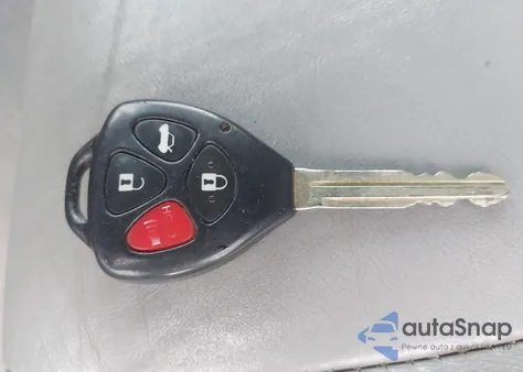 2011 Toyota Camry Xle from USA, damaged, VIN 4T1BF3EK4BU738037